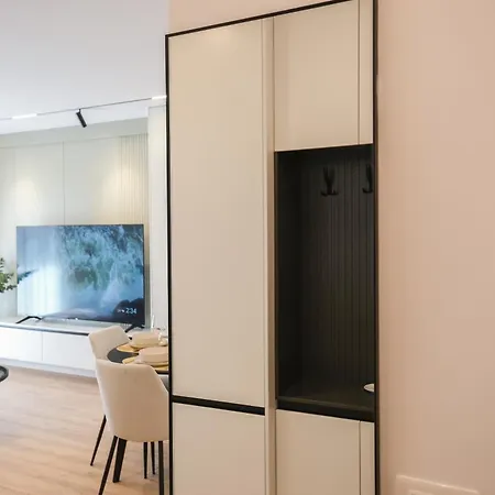 Matisse No25 Luxury 2 Bedrooms With Parking تيرانا