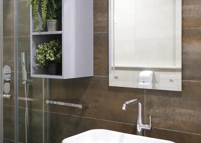 Matisse No25 Luxury 2 Bedrooms With Parking * Tirana