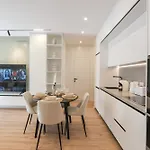 Matisse No25 Luxury 2 Bedrooms With Parking Apartament Tirana
