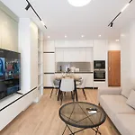 Matisse No25 Luxury 2 Bedrooms With Parking Apartament Tirana