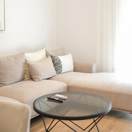 Matisse No25 Luxury 2 Bedrooms With Parking * Tirana