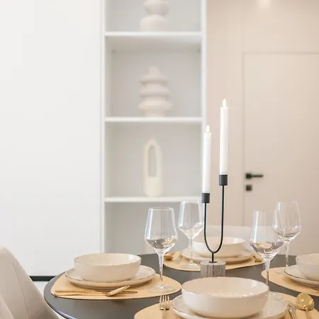 Apartmán Matisse No25 Luxury 2 Bedrooms With Parking Tirana