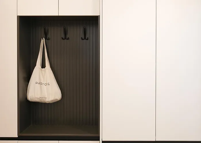 Matisse No25 Luxury 2 Bedrooms With Parking 地拉那